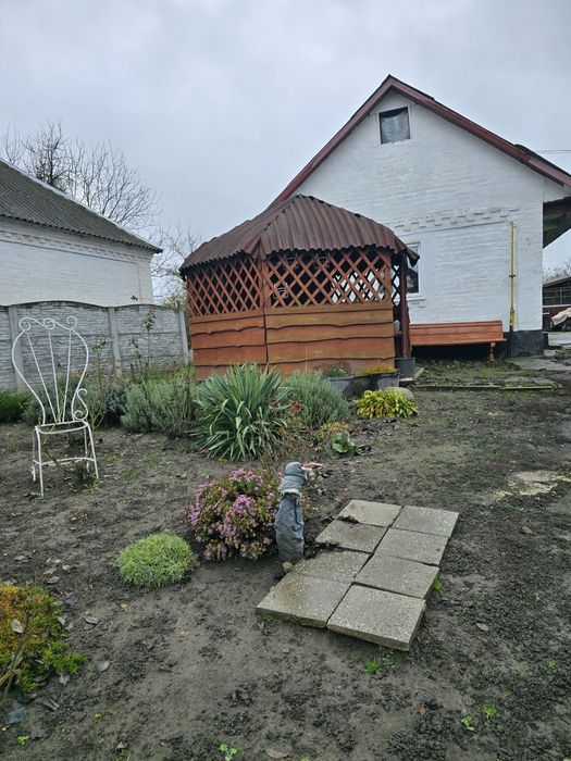 Можна по програмах! Продаж будинку з ремонтом в с.Шамраївка