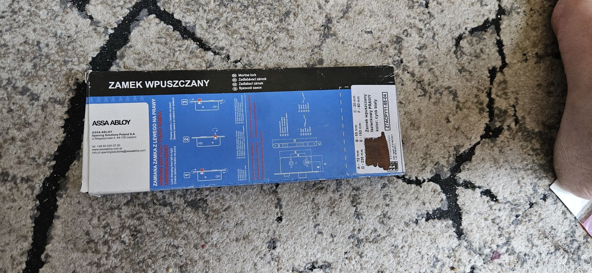 Zamek wpuszczany do drzwi