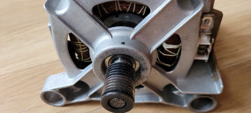 Silnik+Falownik do pralki EW6S406BP Electrolux