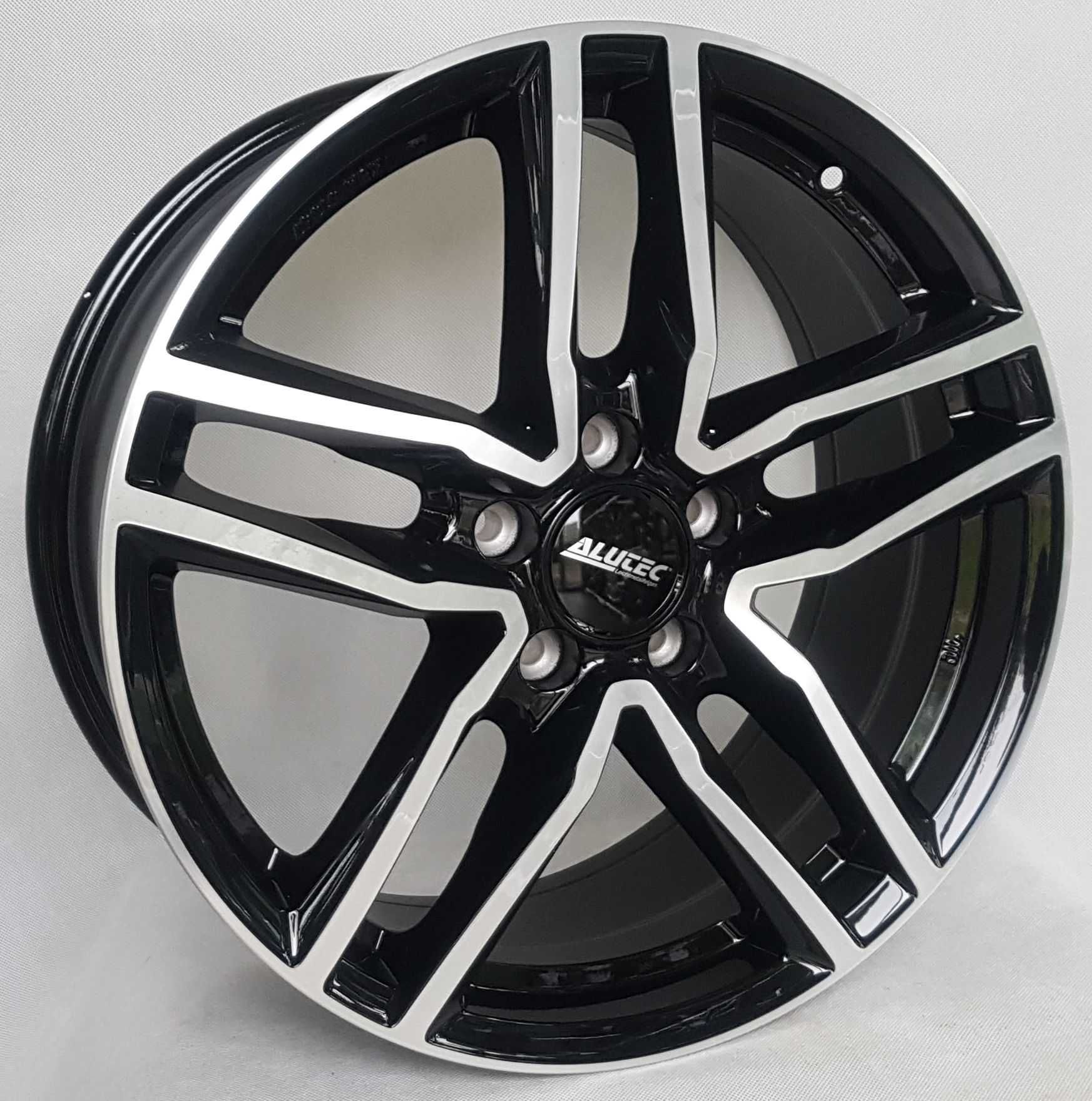 Felgi Alutec 17 5x112 A4 B7 B8 B9 Q3 VW Passat B8 B7 Tiguan 2 Superb 3