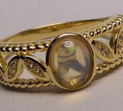 Pierścionek opalizujący kamień listki z cyrkoniami srebro złocone R.23