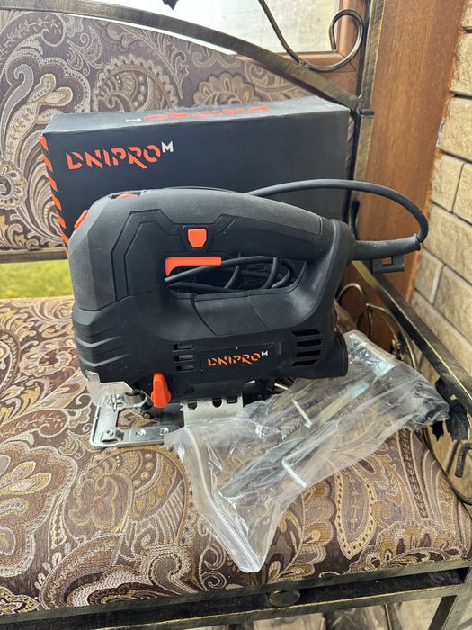 Лобзик електричний JS65 LX