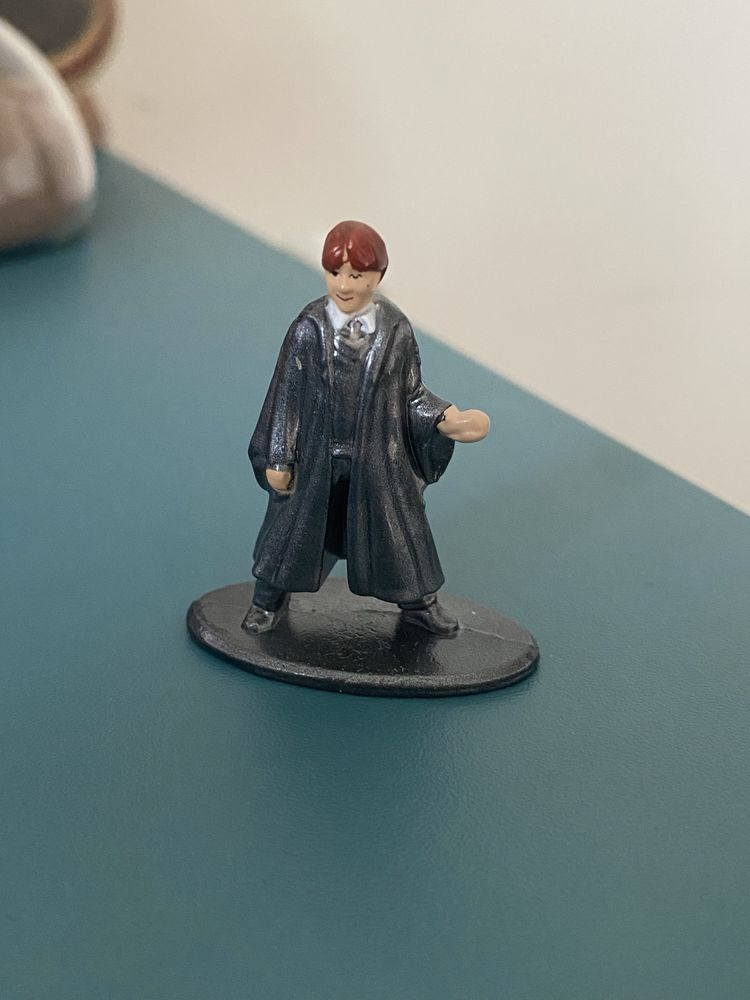 Ron Weasley - Harry Potter figura metálica / Edição limitada