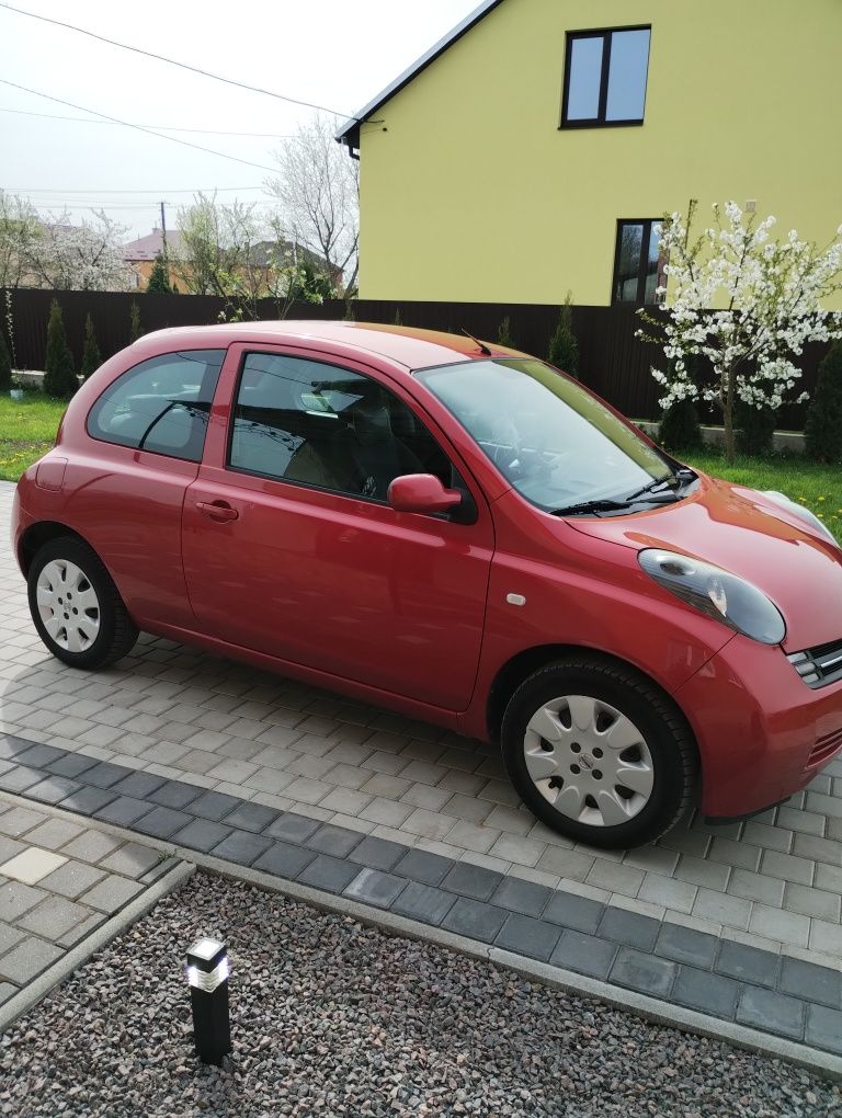 Nissan Micra 2004р 1.25 бензин