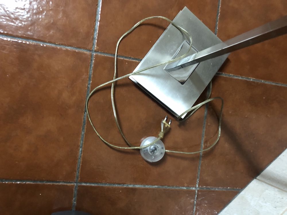 Candeeiro de  Pé