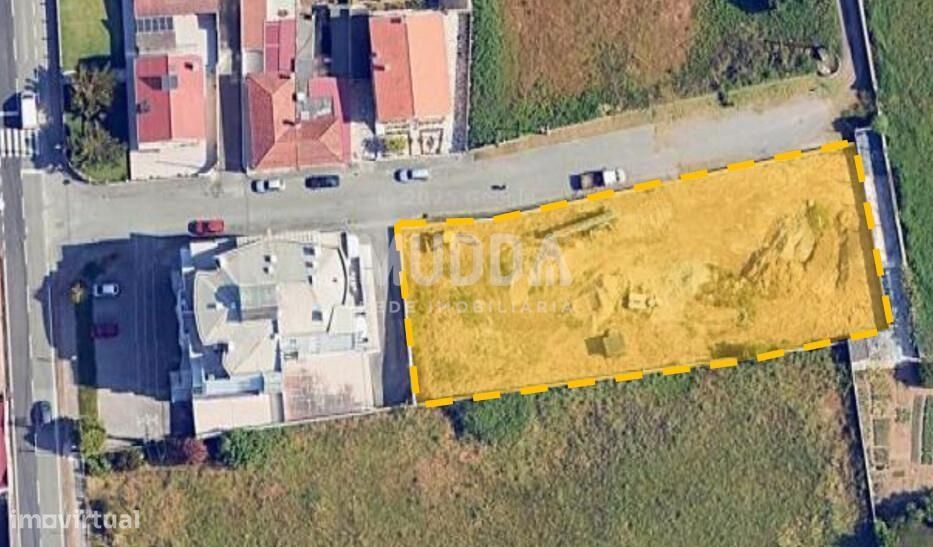 Terreno com projeto aprovado para prédio em altura em Esmoriz