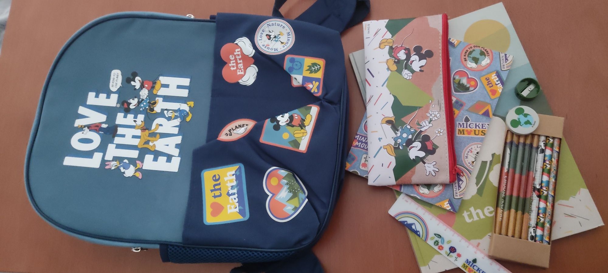 Mochila nova Disney