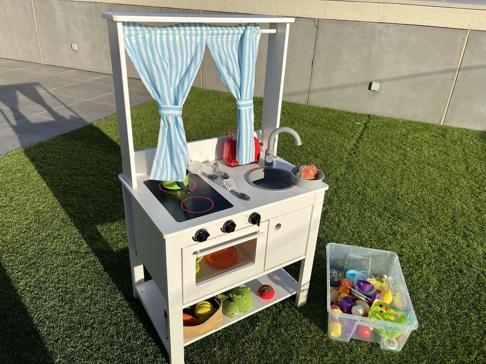 Cozinha IKEA crianca