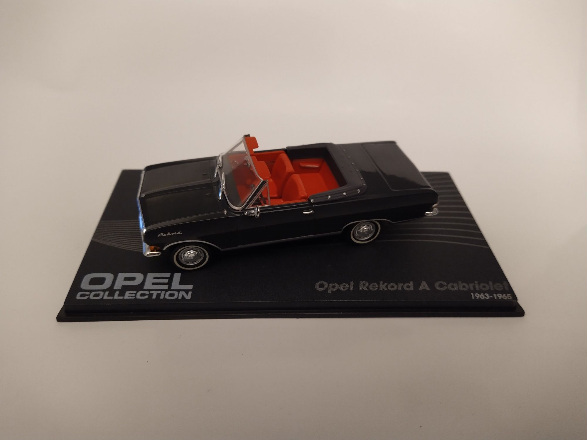 Opel Rekord A cabriolet opel collection Eaglemoss Altaya Skala 1:43