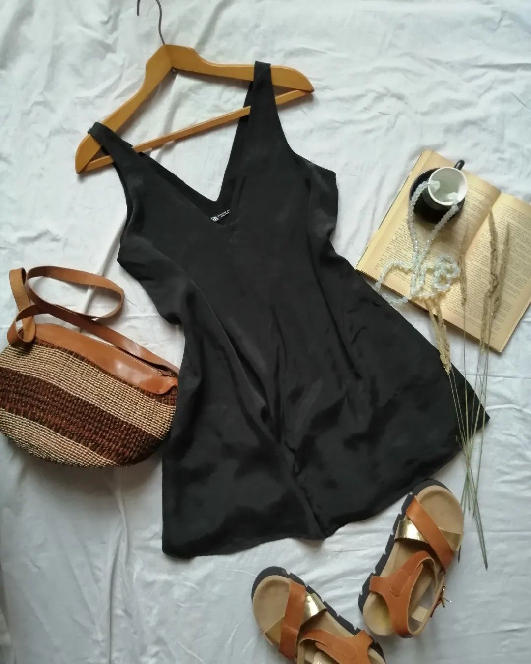 Чёрное короткое  Платье Zara