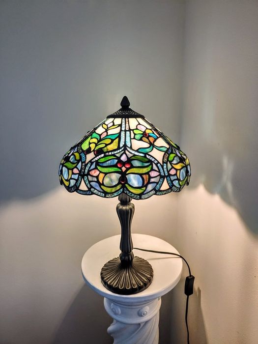 Tiffany lampa witrażowa stołowa / nocna