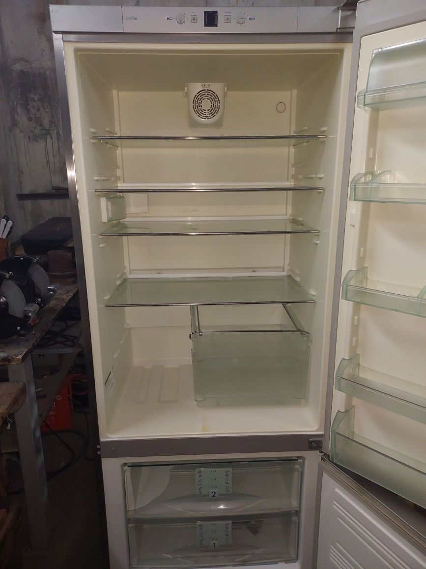 Холодильник liebherr CPes 46130 по запчастинах