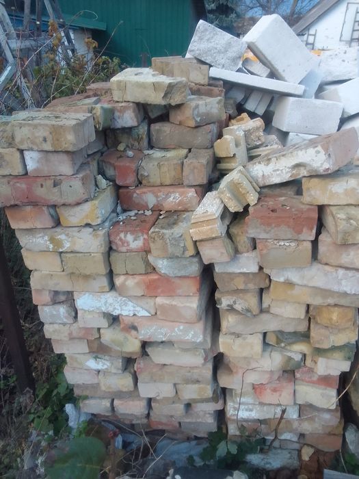 Продам цеглу вживану