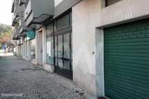 Loja com garagem centro da cidade | Junto hospital de Pombal