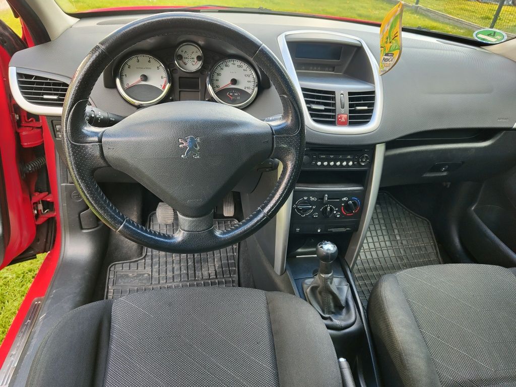 Peugeot 207 1.6 16V