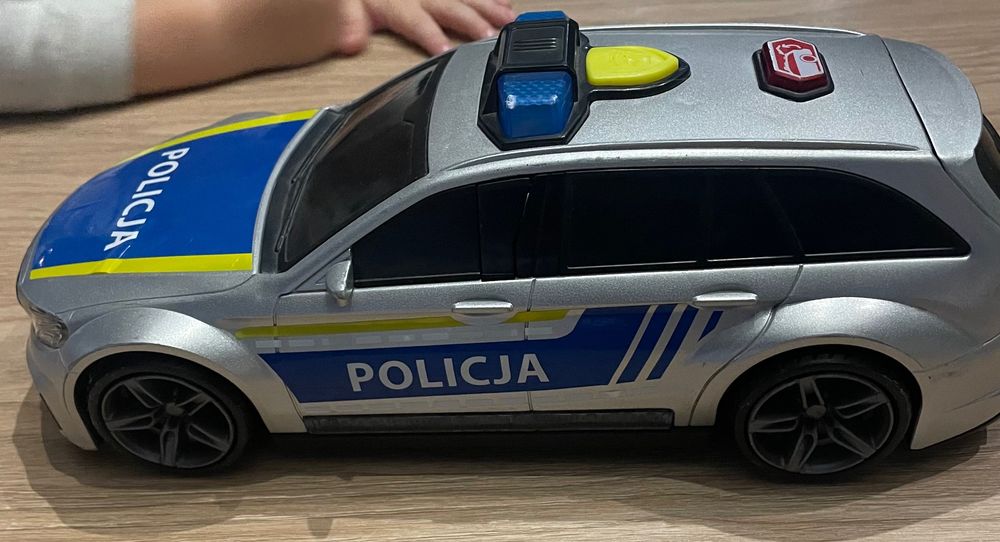 Auto policyjne firmy Dickie Toys