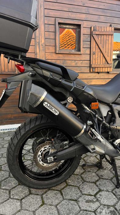 Honda Africa Twin CRF1000L + muitos extras