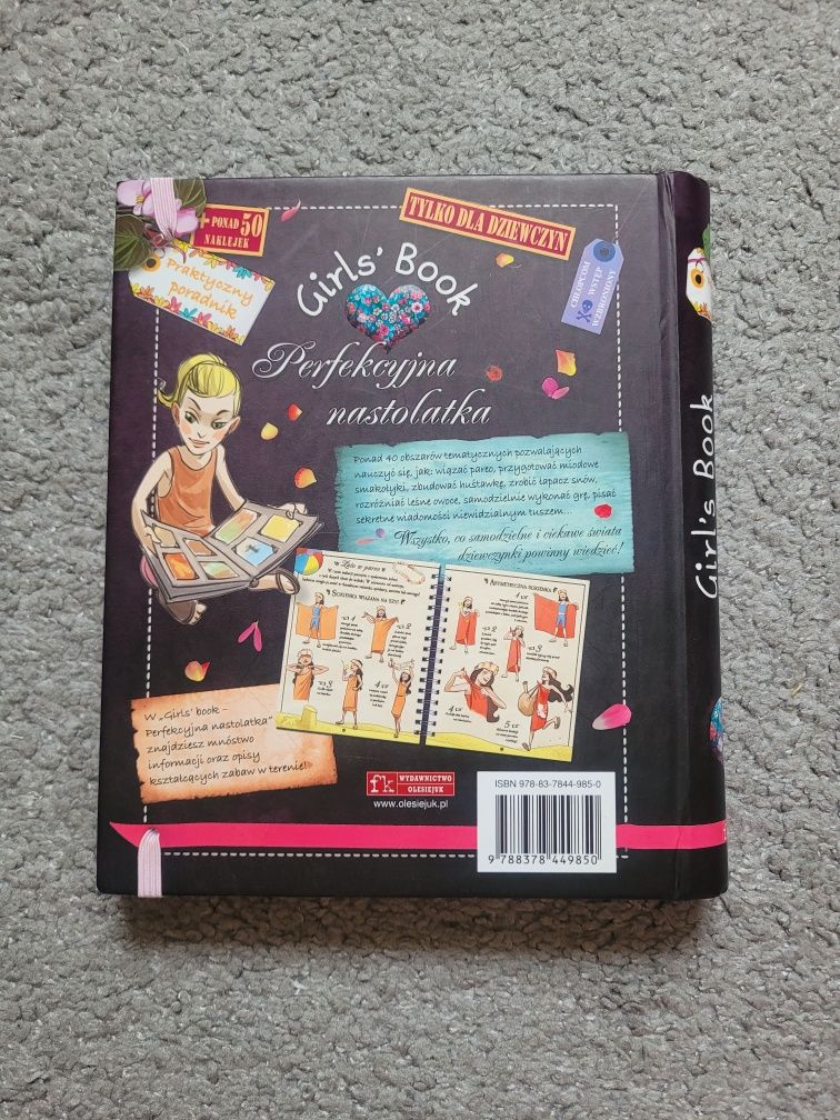 Girls' Book: Perfekcyjna nastolatka