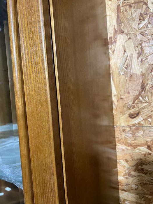 Дерев‘яний сервант-вітрина 
Нова
Не підійшла з