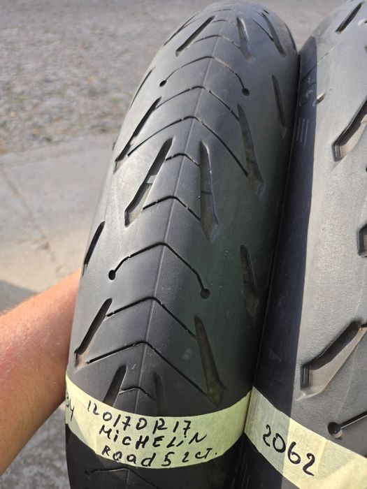 180/55R17 120 70 17 Michelin Road 5