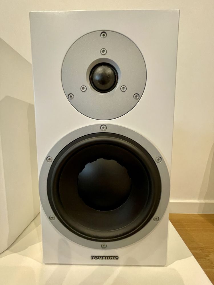Dynaudio Excite X18