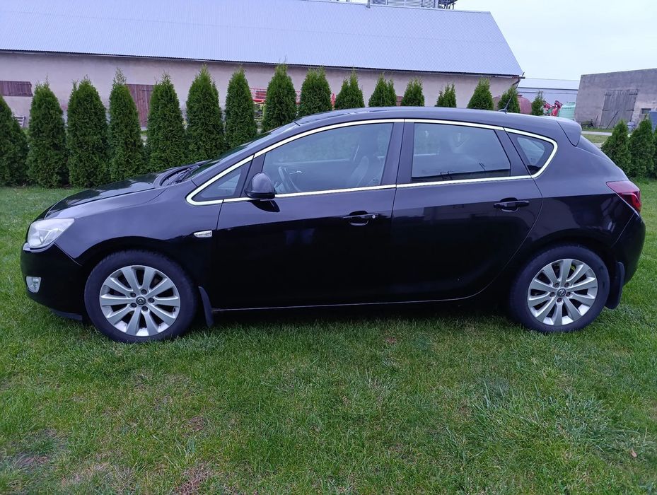 Opel Astra Opel Astra 1.7 CDTI Cosmo