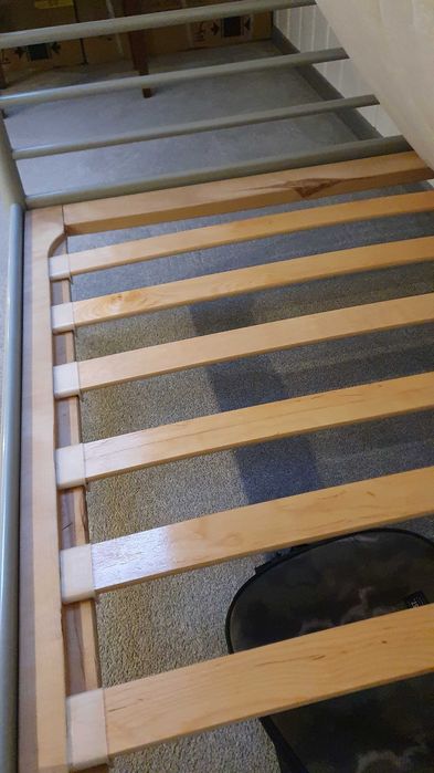 Łóżko młodzieżowe