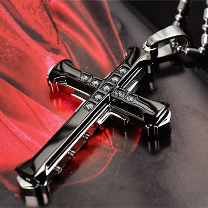 Fio com pendente cruz