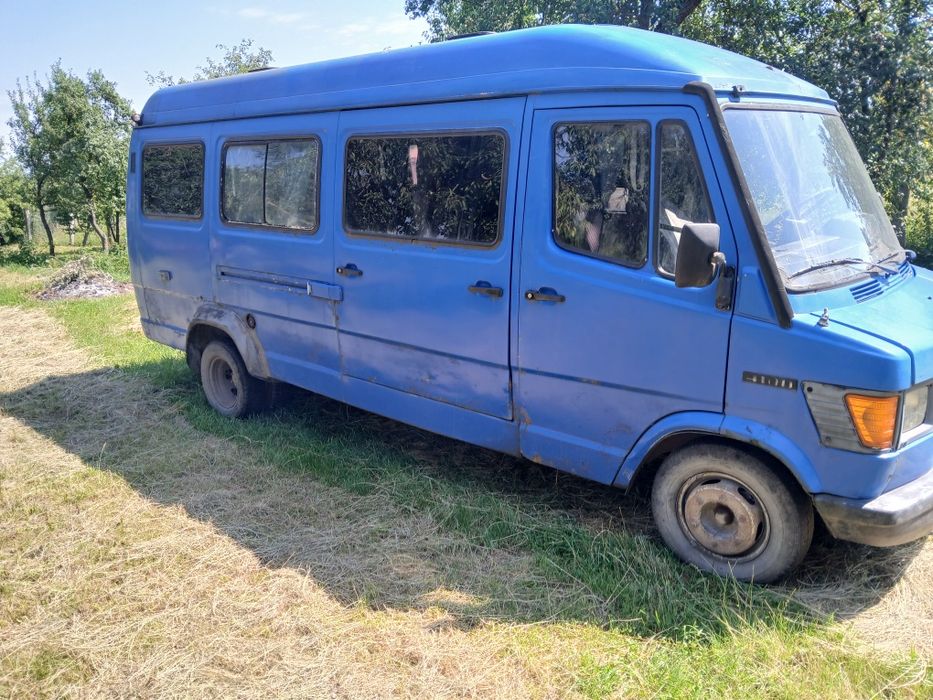 Продам Мерседес 410