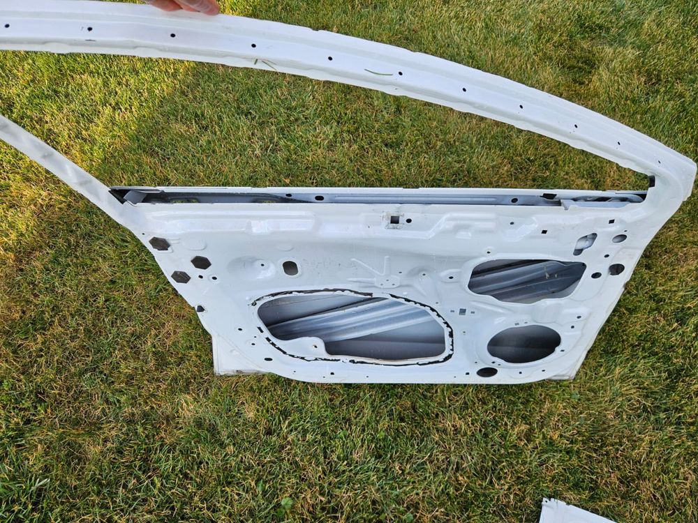 Drzwi lewe przód i tył FORD MONDEO MK5 (2018)