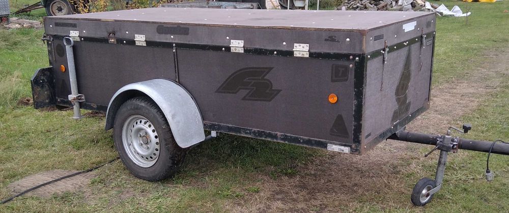 Sprzedam przyczepę samochodową DMX 600 kg