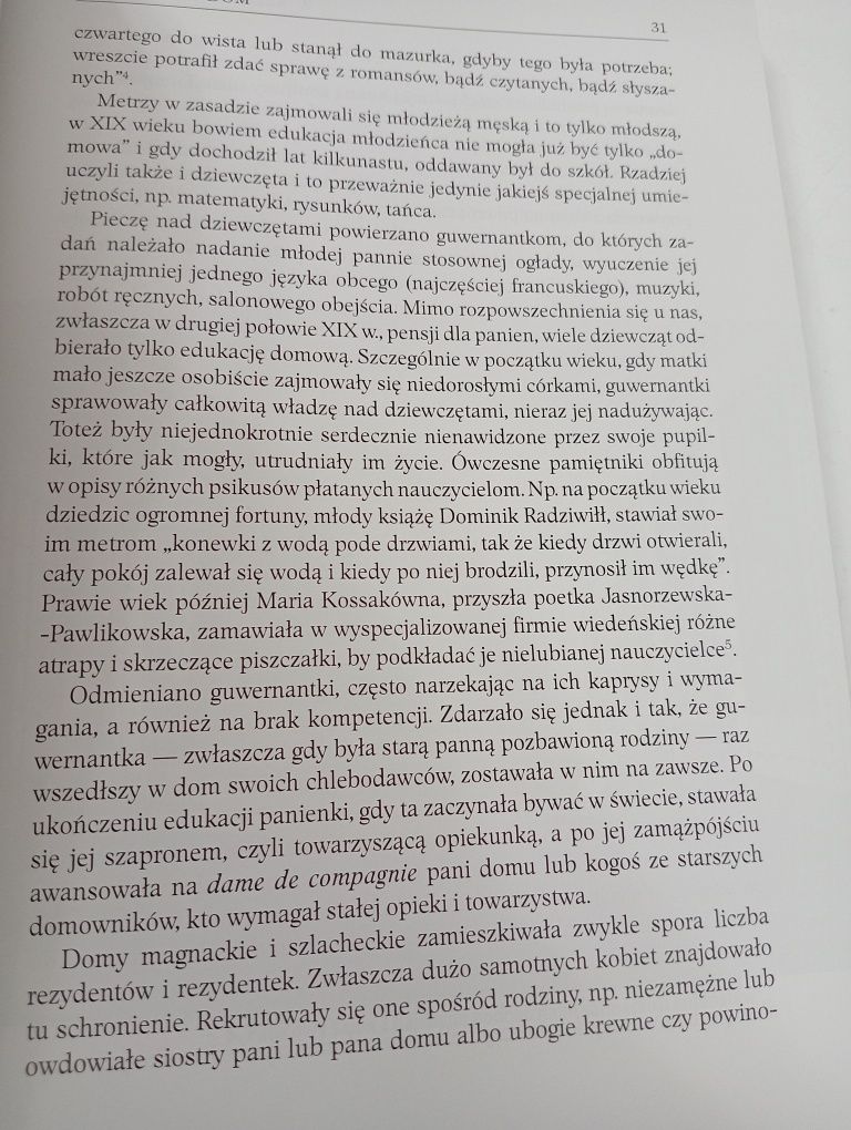 W salonie i w kuchni Elżbieta Kowecka