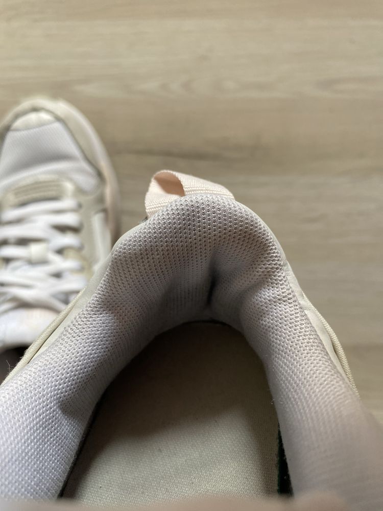 Кросівки унісекс 37р23см Puma Hybrid White Originaj Пума