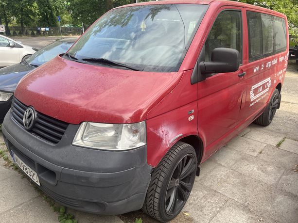 Volkswagen Caravelle T5 1.9tdi 102KM 2008 do poprawek 9 osob