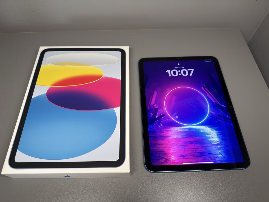 APPLE iPad 11 A16 (11. gen., 2025) 128 GB Wi-Fi - Zestaw z rysikiem