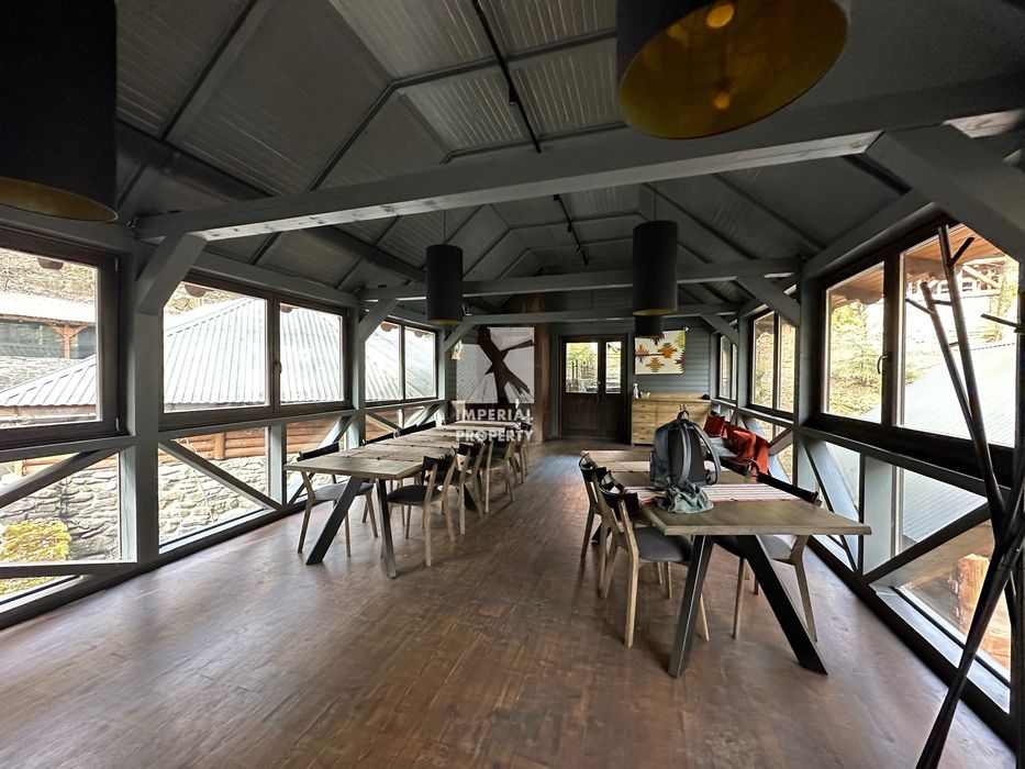 Продається неповторний готель, на березі річки! Лумшори! Закарпаття