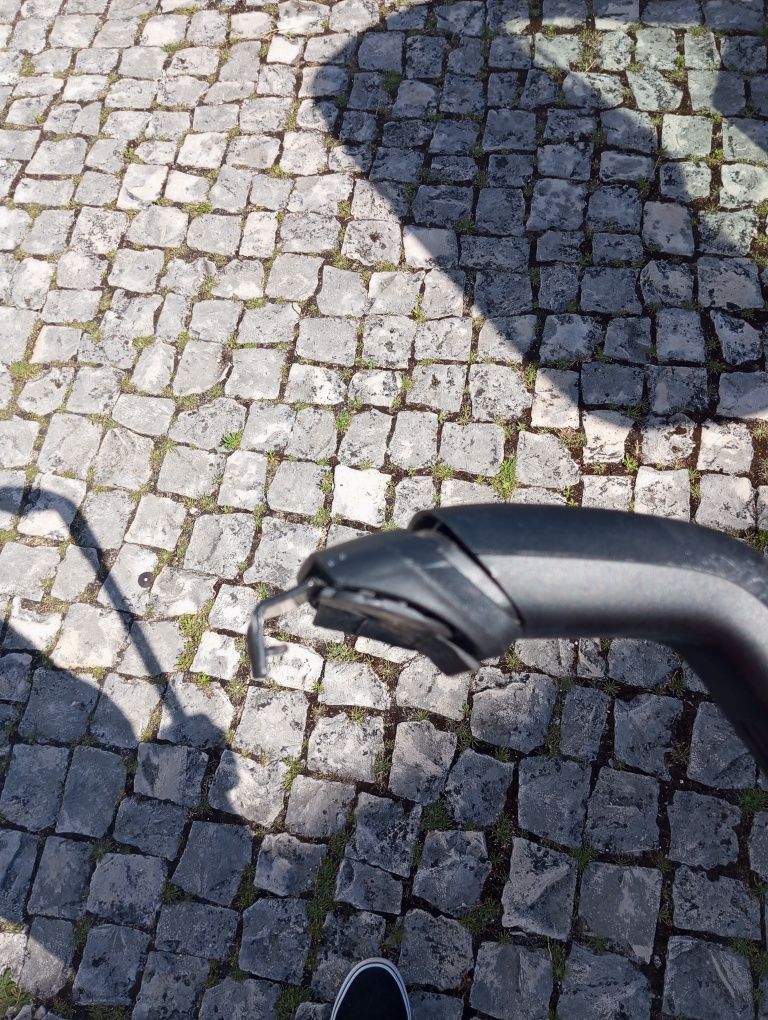Mala tejadilho 350L com barras