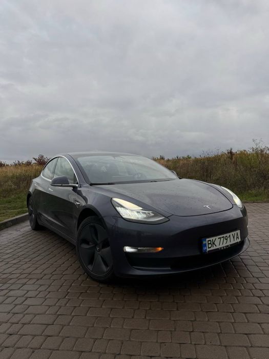 Tesla Model 3 2020 RWD