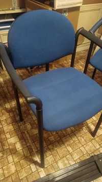 fotele tapicerowane stół owalny