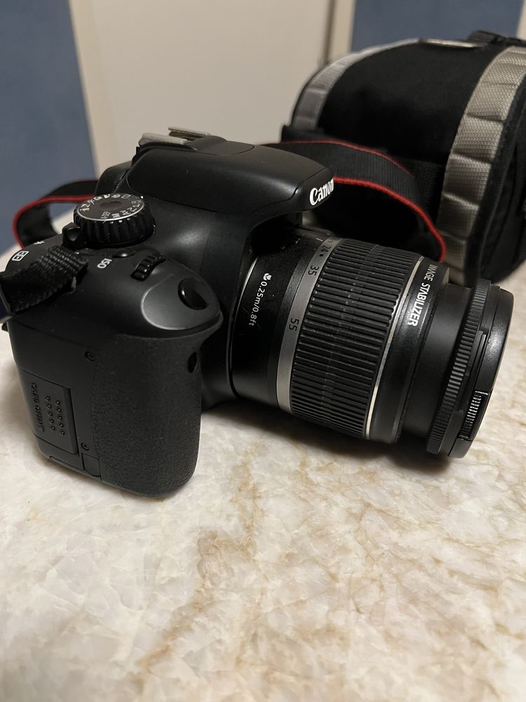 Máquina Fotográfica Canon EOS 550D