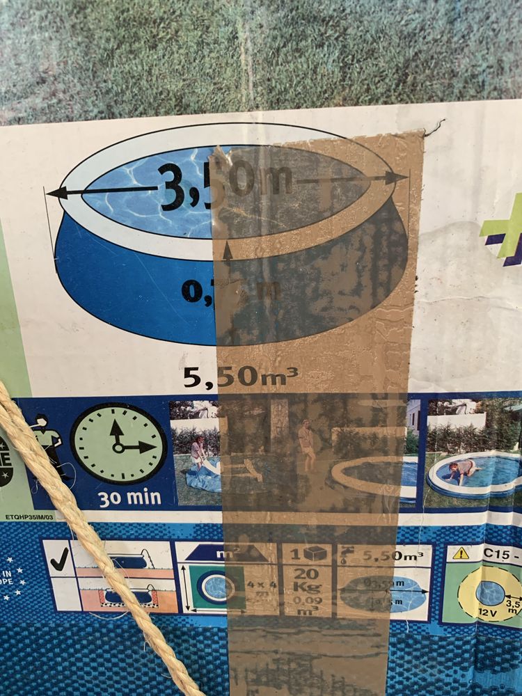 Piscina tipo Intex 5.5 m3