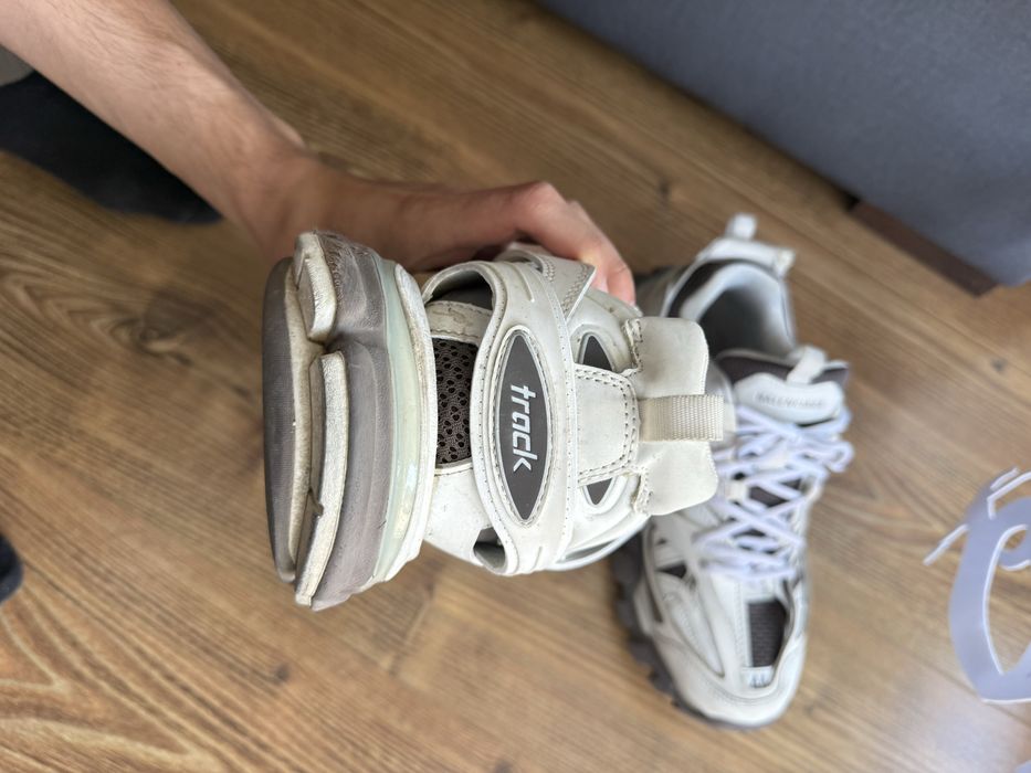 balenciaga track white/brown