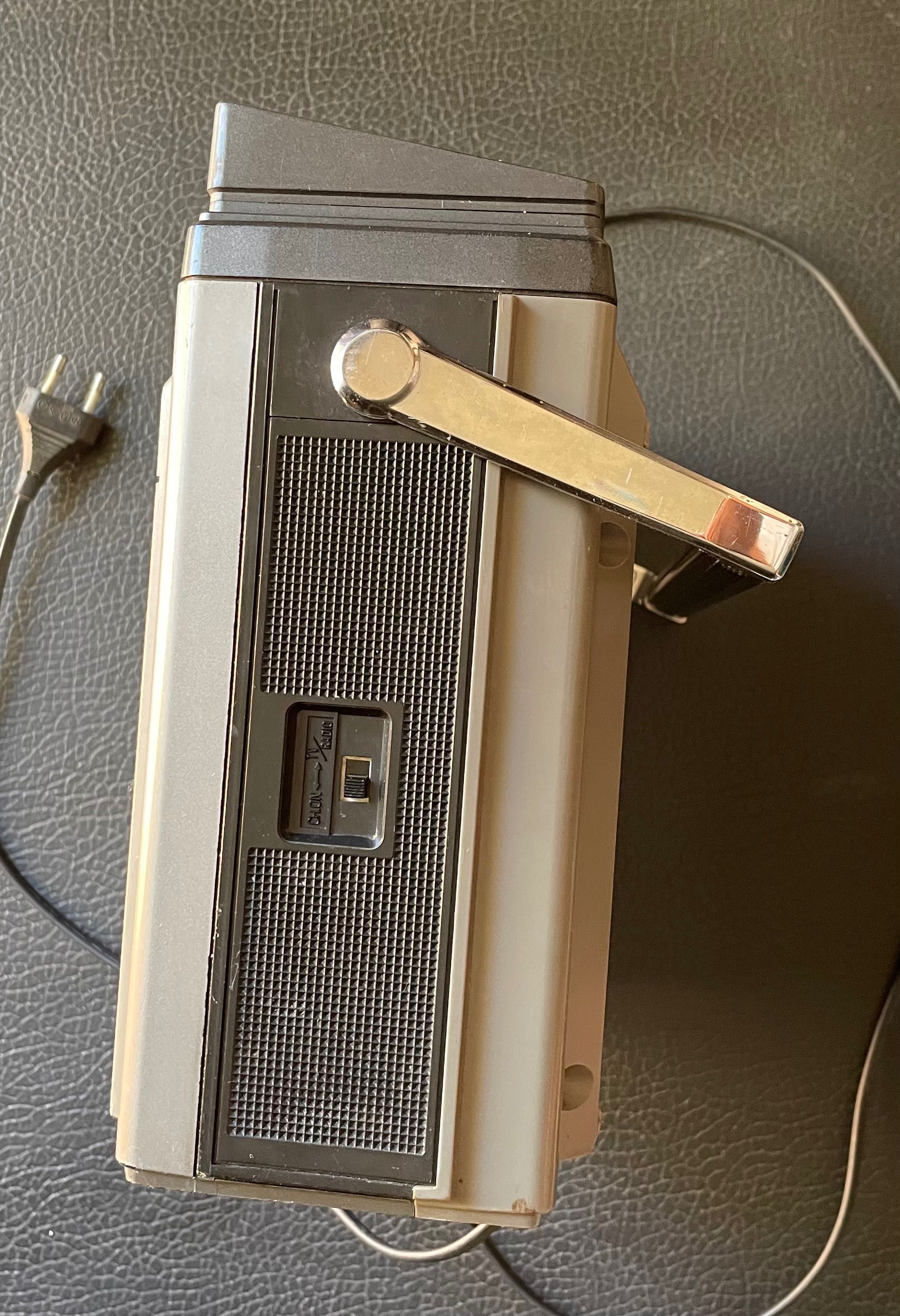 Rádio crown modelo 5tv-57r