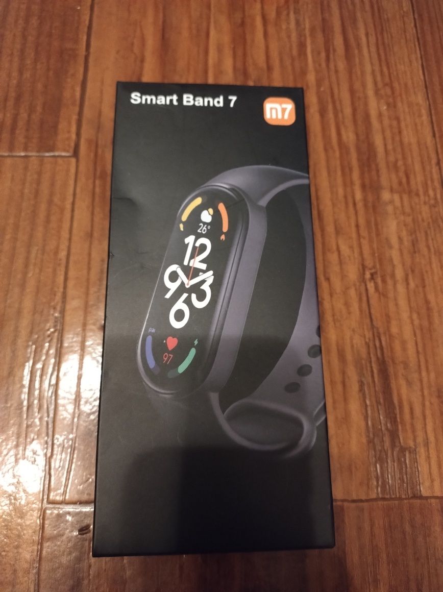 Nowy Smart band 7