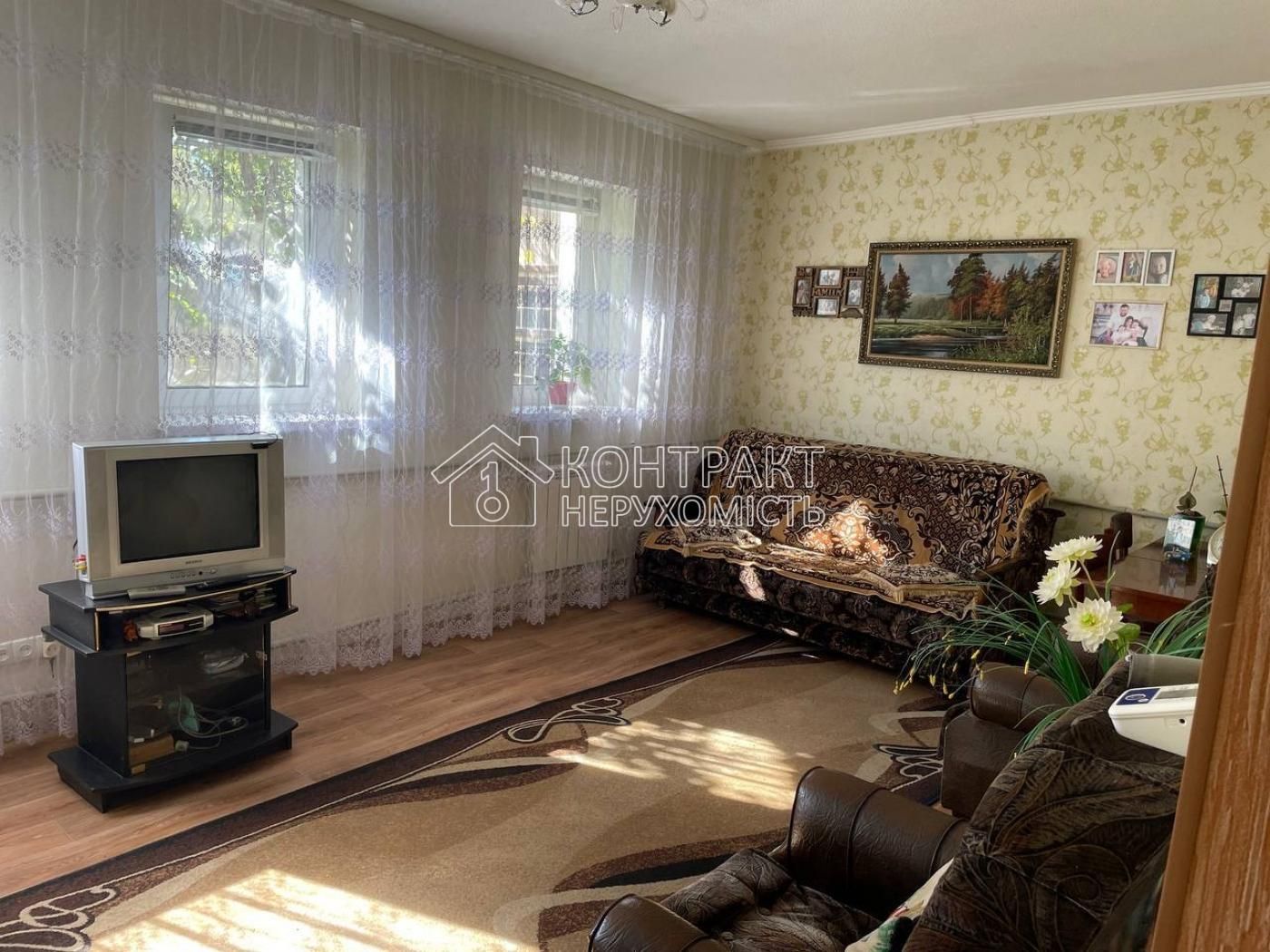 Продается частный дом в районе мю Индустриальная, ул. Затишнянська