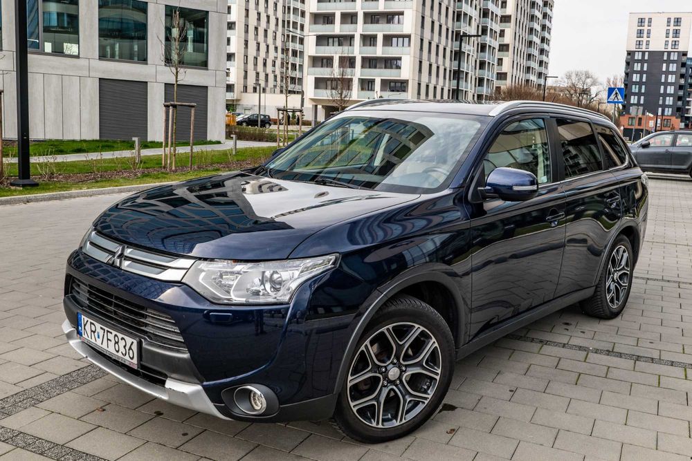 Mitsubishi Outlander III (2015) najwyższa wersja, 1 właściciel