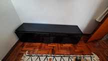 Móvel de TV e mesa de apoio