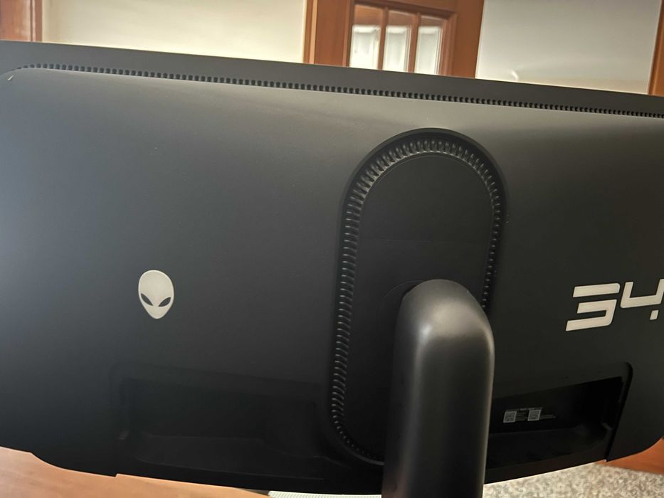 Alienware 34" OLED
