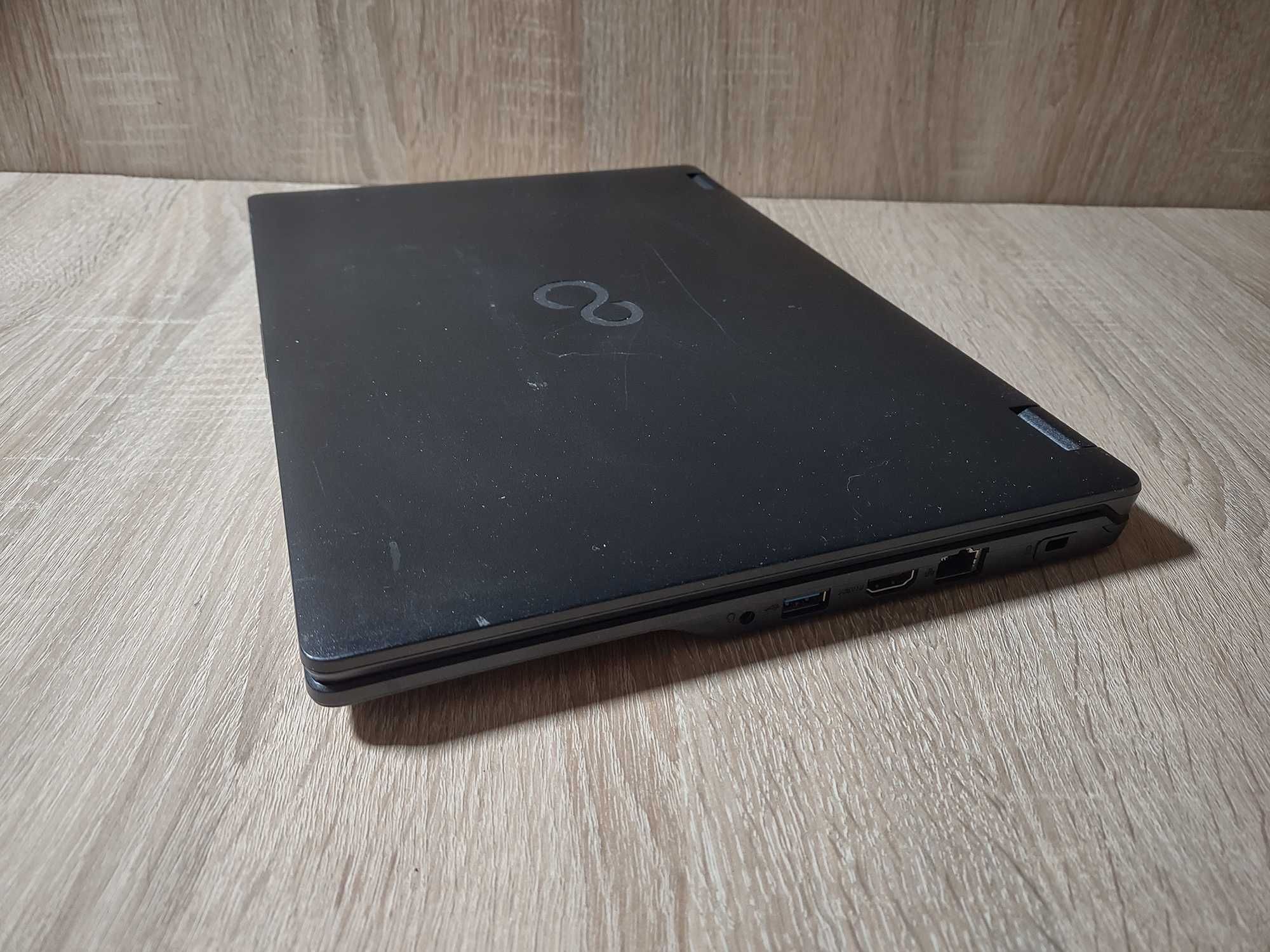 Ноутбук Fujitsu Lifebook e548 14"(HD) i5 8350u/16 GB/256 GB SSD