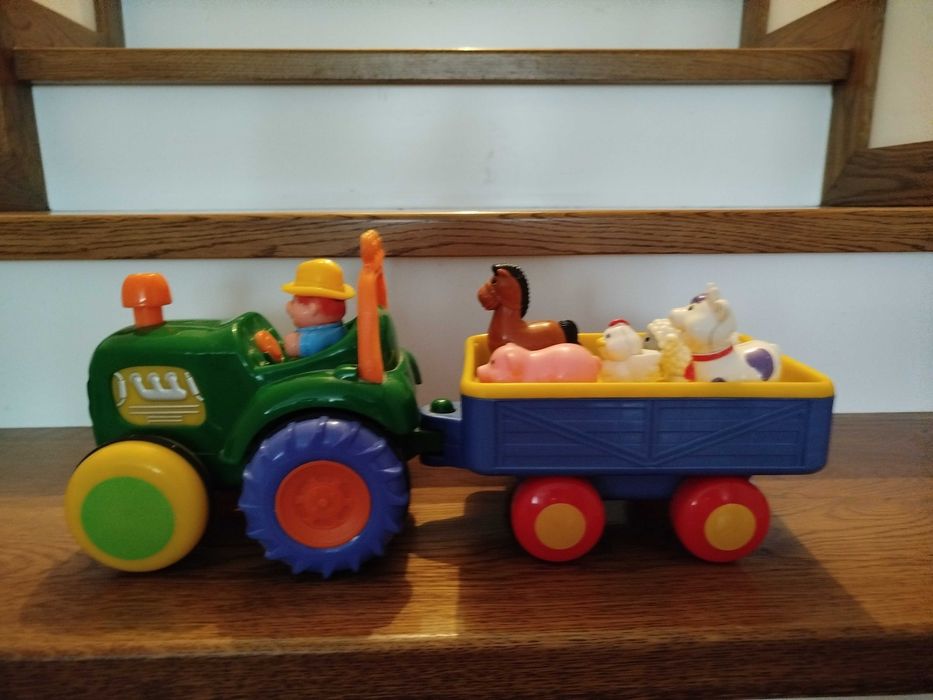 Dumel Discovery Traktor Farmera